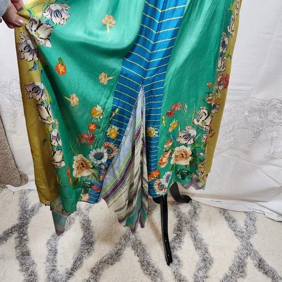 Johnny Was 100% Silk Handkerchief Dress L Boho‎ Floral Patchwork Maxi FLAW - Picture 5 of 11